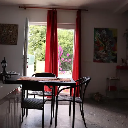 Holiday home Paradiso